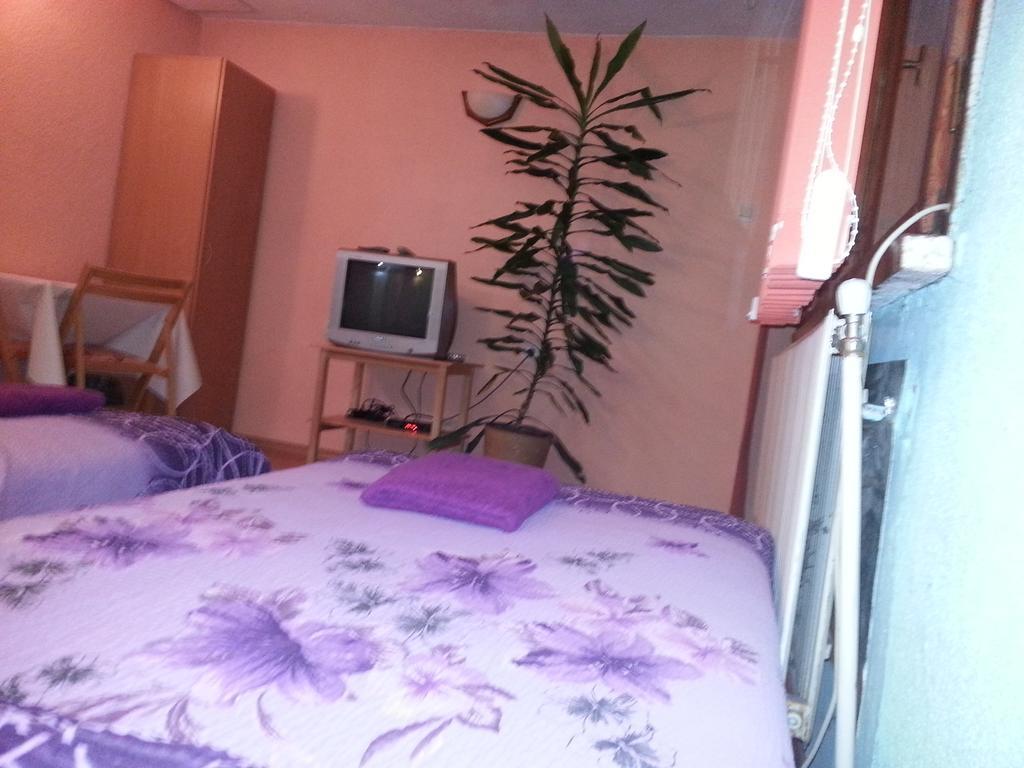 Guest House Drakite เบโลกราดชิก ภายนอก รูปภาพ