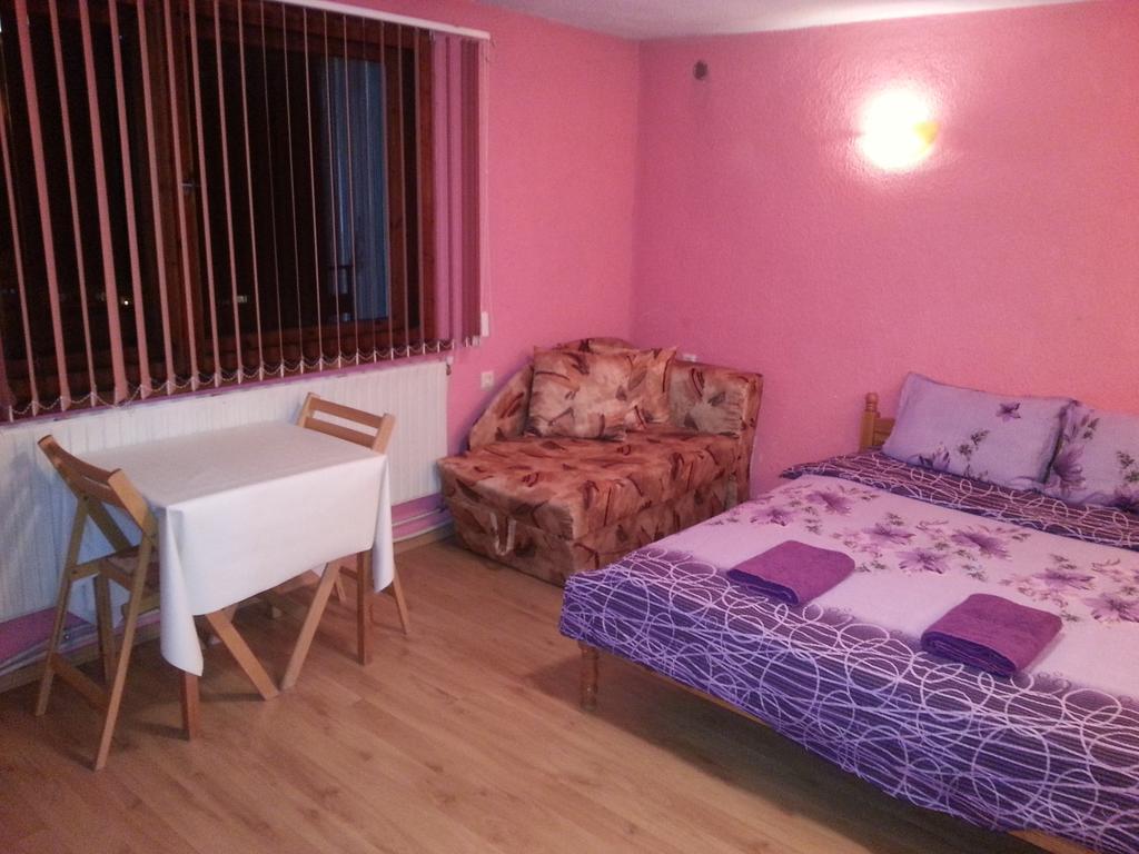 Guest House Drakite เบโลกราดชิก ภายนอก รูปภาพ